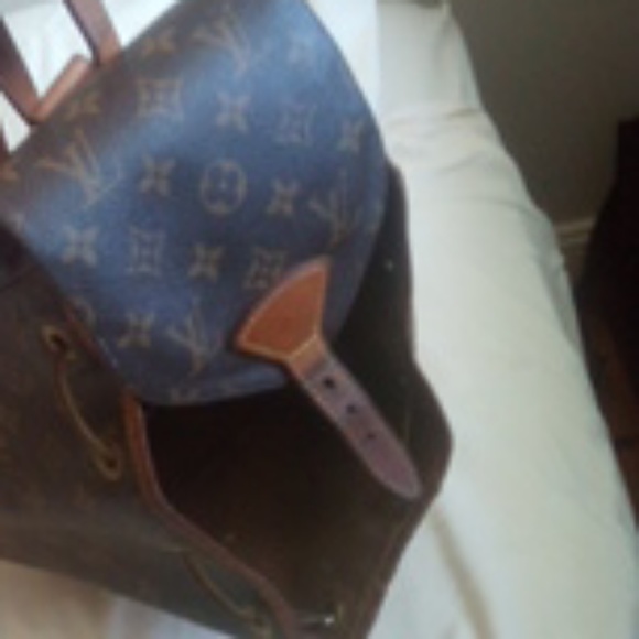 Authentic vintage Louis Vuitton backpack - Picture 6 of 6